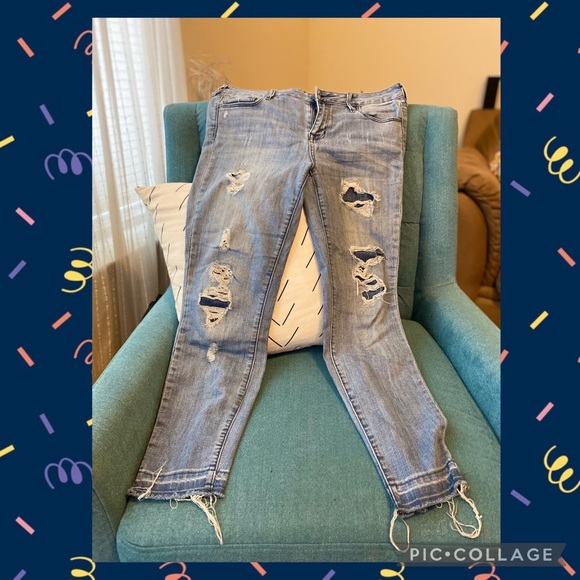 Bullhead Denim - SOLD Bullhead Denim Co Vintage Rip and Repair Jeans - GUC - Size 29